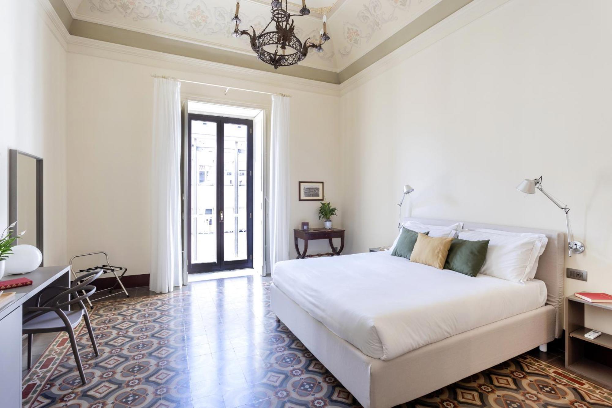 Palazzo Costarelli - Bed And Breakfast Aeroporto di Catania Fontana Rossa Esterno foto
