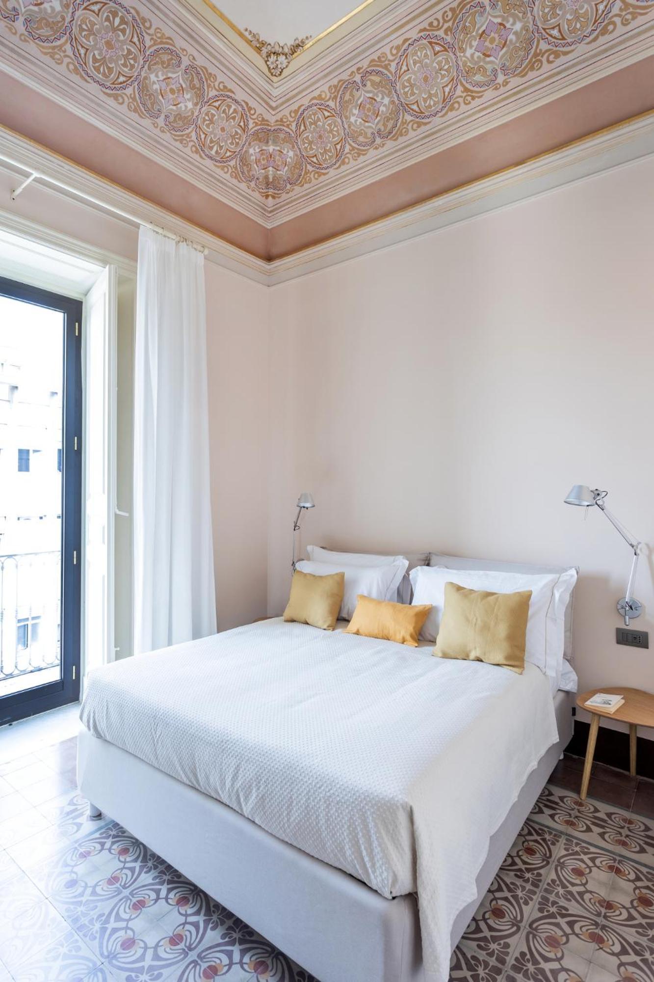 Palazzo Costarelli - Bed And Breakfast Aeroporto di Catania Fontana Rossa Camera foto