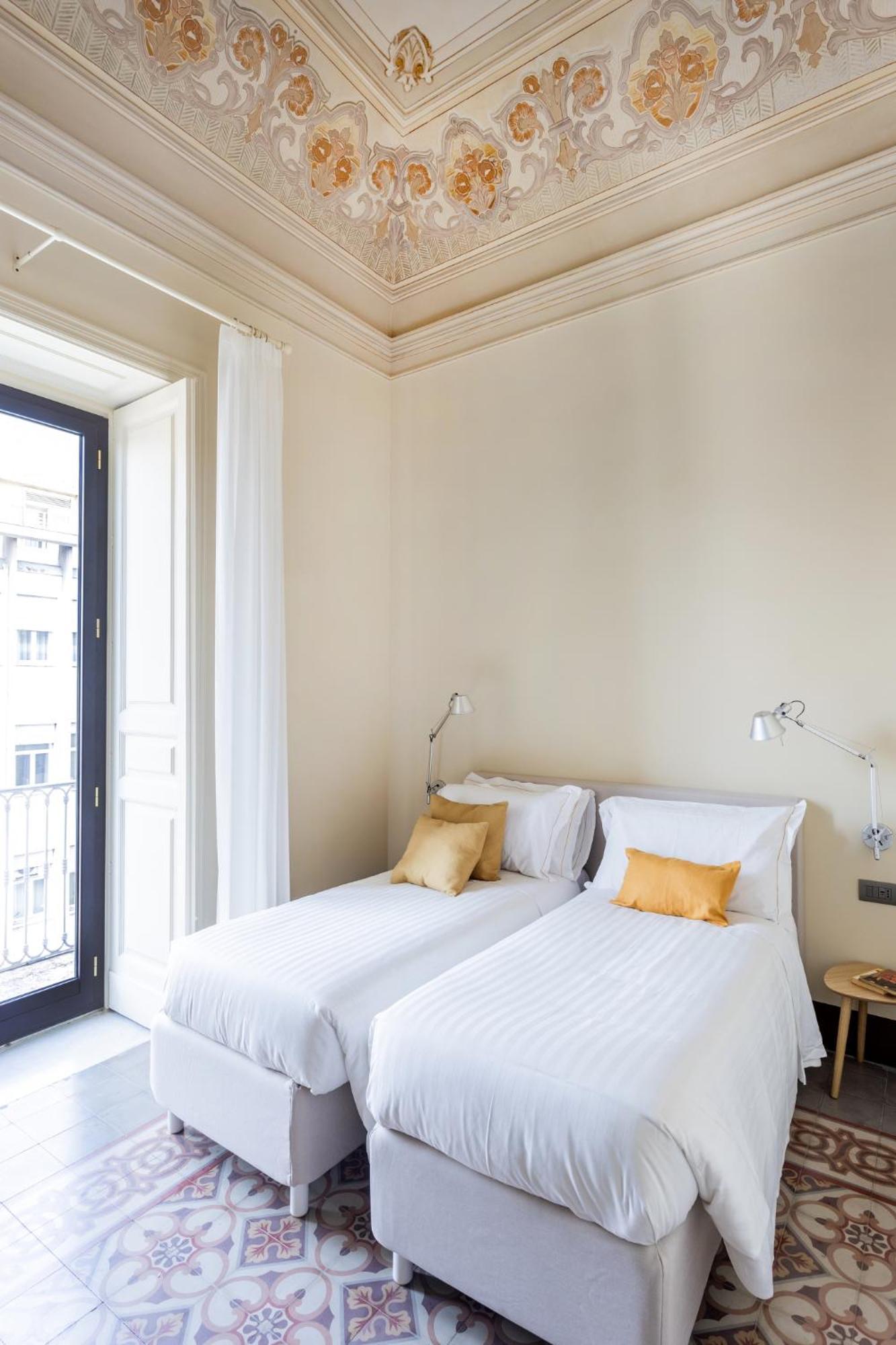 Palazzo Costarelli - Bed And Breakfast Aeroporto di Catania Fontana Rossa Camera foto